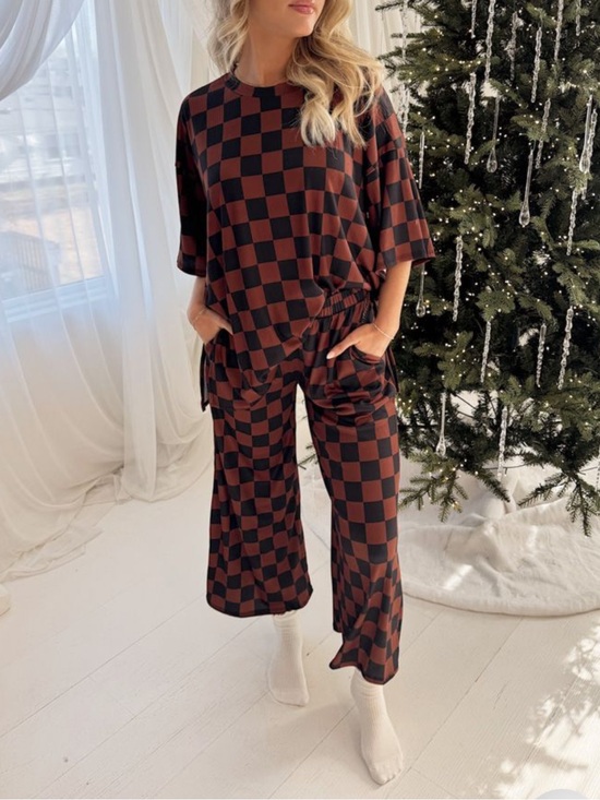 Tops - NEW! brown and black checker matching set